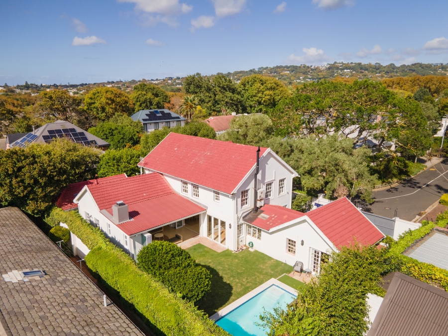 4 Bedroom Property for Sale in Newlands Western Cape